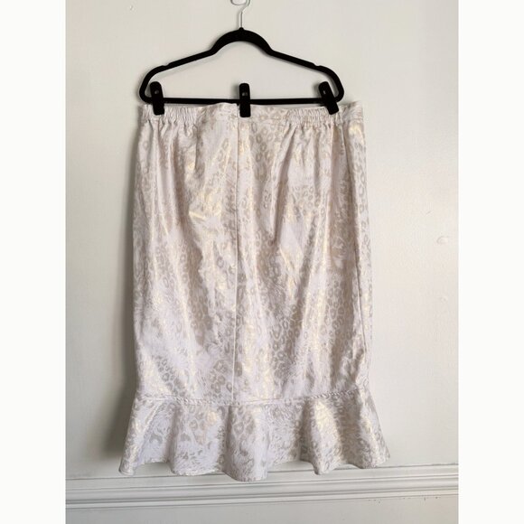 Catherines Women’s 1X Tulip Skirt Ivory Metallic Gold Leopard Cocktail Church - Picture 7 of 8